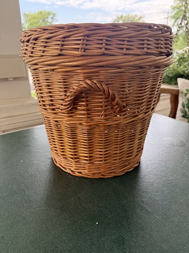 Vintage large wicker french - wicker,