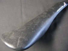 Pist/Keirin/NJS certified ariake [AERO JAGUARⅡ] saddle W44 valuable