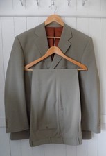 mens MAGEE NEUTRAL WOOLBLEND SUIT SIZE 46"R CHEST 40" WAIST 30" LEG