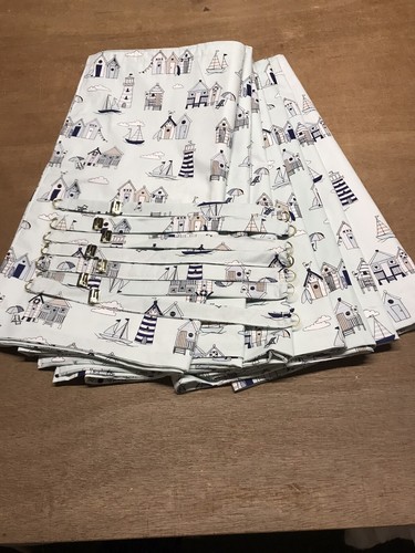 Happy days beach hut fabric - happy,