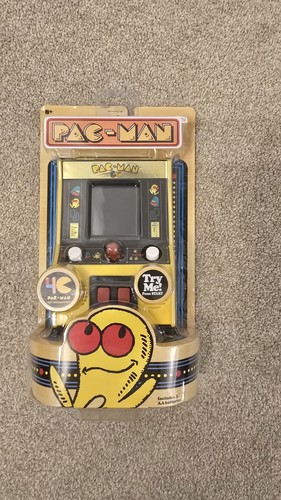 Pac man lcd handheld - pac-man,