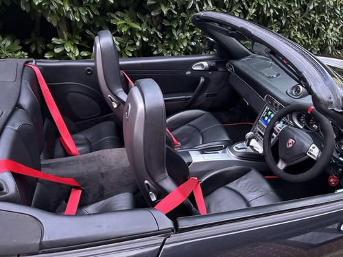 Porsche 997 seat belt - porsche,