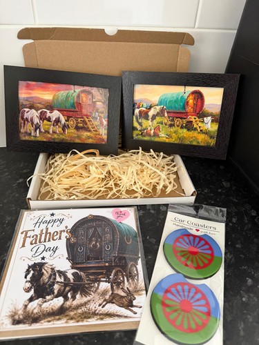Gypsy wagon and horse art - 2x,