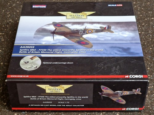 Corgi aa39203 supermarine - corgi,