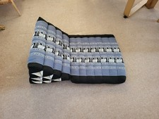 Thai Kapok 1-Fold Triangle