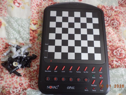 Novag opal chess computer - novag,