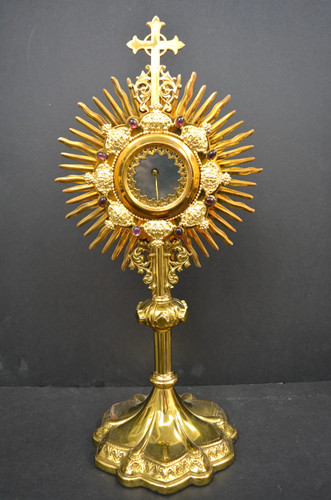 Older vintage monstrance - older,
