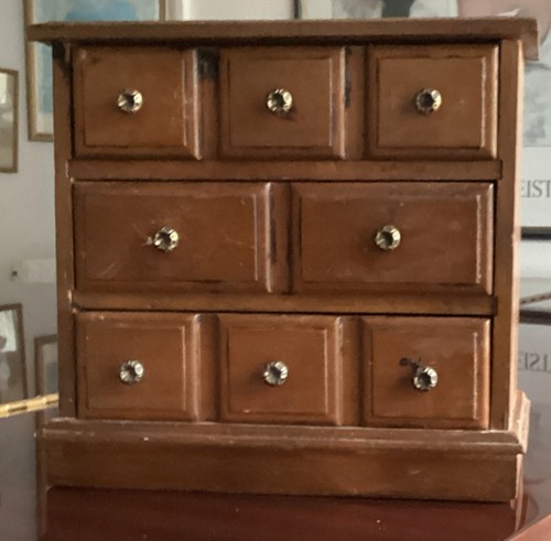 Large vintage jewellery box - large,