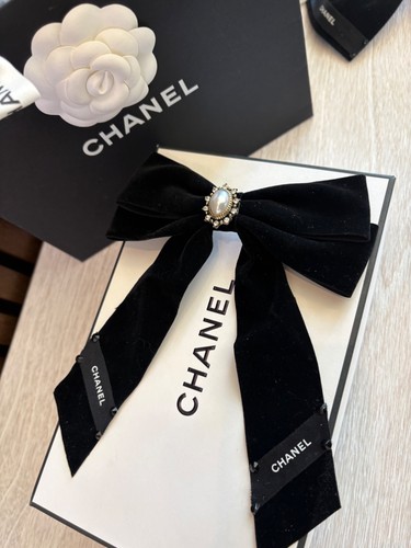 New black pearl chanel - new, hair