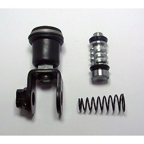 Front brake master cyl - front,