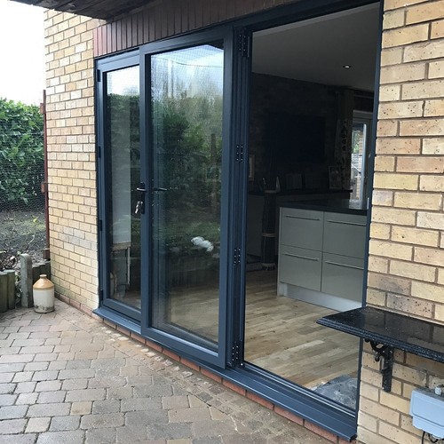 Aluminium bifold doors inc - aluminium,
