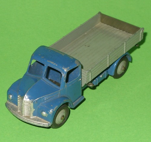 Dinky 414 dodge rear - /, tipping