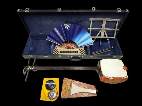 Ready play shamisen jiuta - ready,