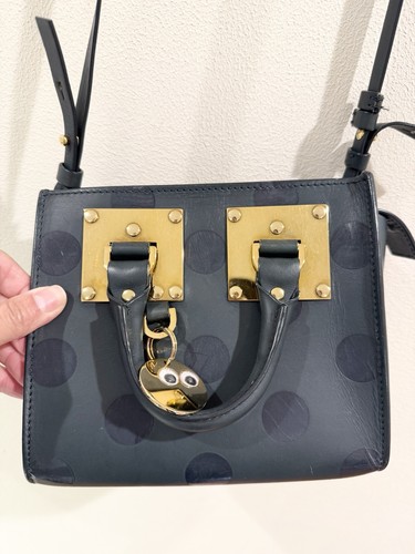 Sophie hulme square albion - square,