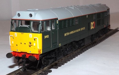 Hornby r3262 dcr - dcr, class