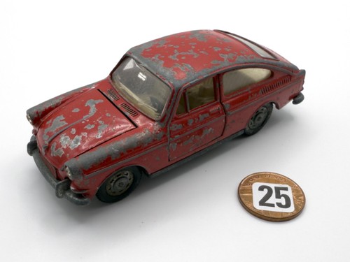 Vintage dinky toys - dinky,