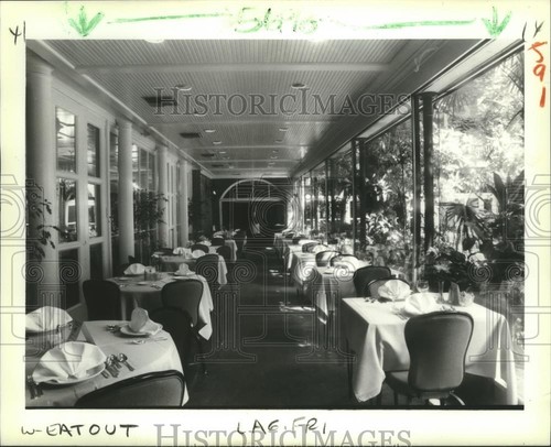 1988 press photo tables - 1988,