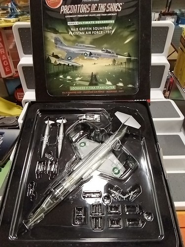 Corgi aviation predator - aviation, 1/72