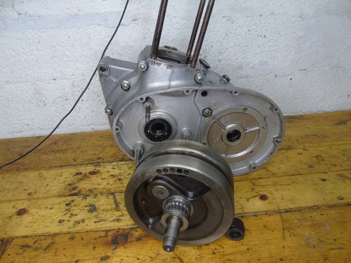 Bsa c15 crankcases crankshaft - bsa,