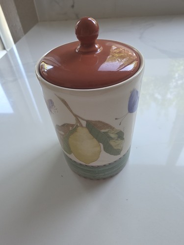 Wedgewood sarah garden jar - wedgewood,