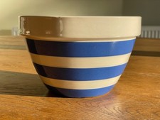 T G Green Cornishware Mixing