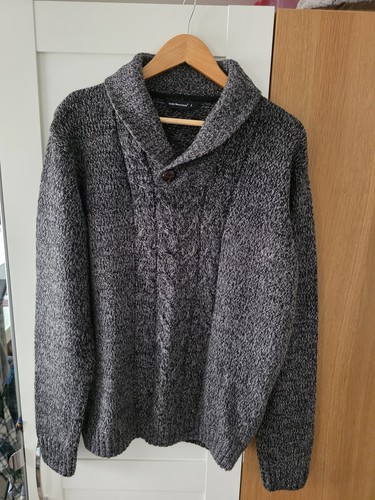 Cedar wood state - cedar, jumper
