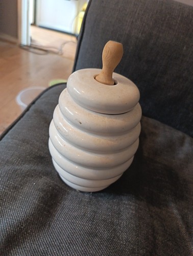 White ceramic beehive honey - white,