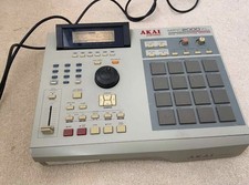AKAI MPC 2000XL (UPGRADED)