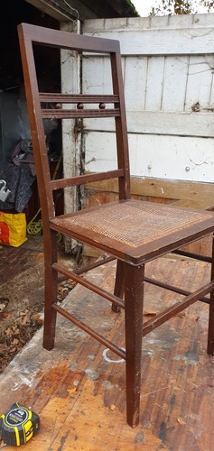 Caned seat bedroom chair - seat,