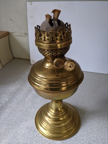 Antique vintage brass - /,