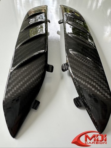 Real carbon fiber - carbon, side