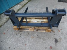 PALLET FORKS 2 TONNE TRACTOR /