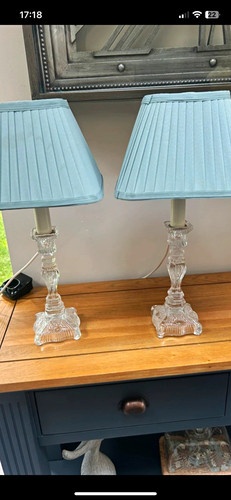 Pair laura ashley table - , lamps