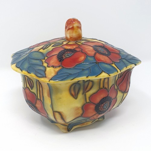 Tupton ware hand painted - hand,
