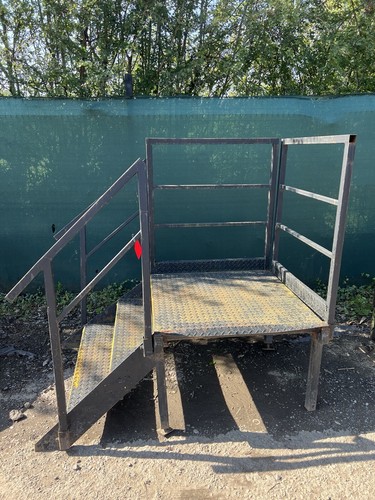 Steel metal step - steel,