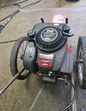 DR Wheeled Strimmer
