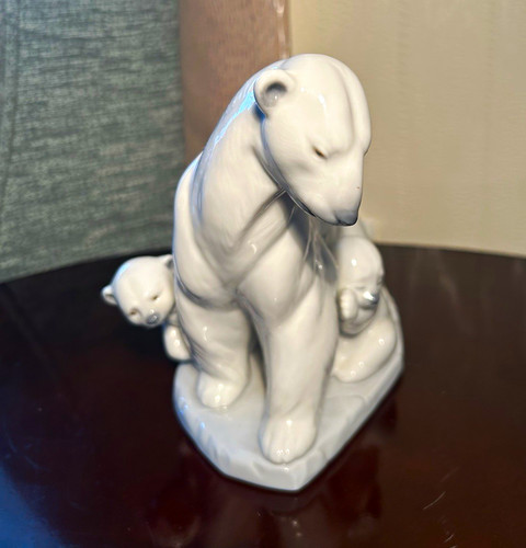 Lladro 6745 arctic family - arctic,