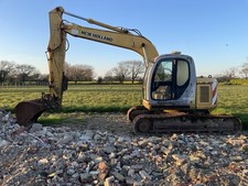 Kobelco New Holland Digger