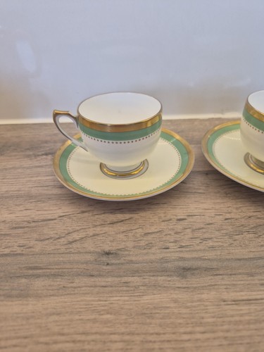 Pair vintage shelley mitten - pair,