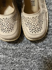 LORETTA Ladies Orthopaedic