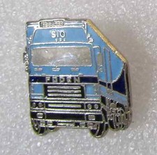 FODEN S10 - Vintage Enamel Pin