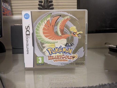 Pokemon heart gold nintendo - gold,