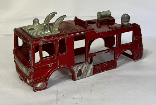 Dinky merryweather fire engine - dinky,