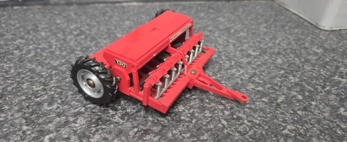 Britains massey ferguson multi - ferguson,