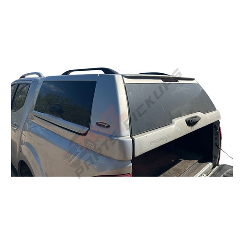 Nissan navara np300 pegasus - nissan,