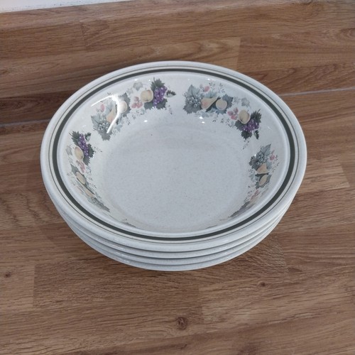 Large royal doulton - royal,