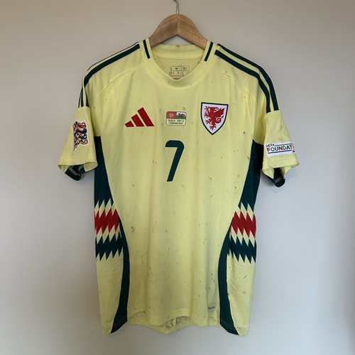 Match worn wales football - match,