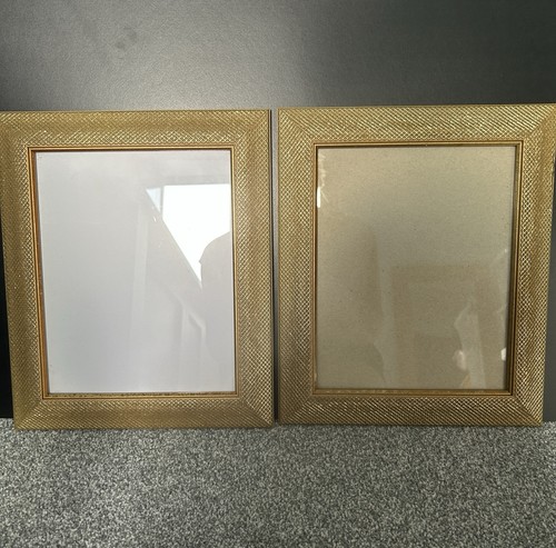 Large gold wall hung picture - large,