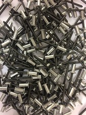 Land Rover Defender 90 & 110