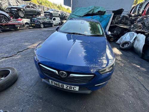 Vauxhall insignia 2018 6 - vauxhall,